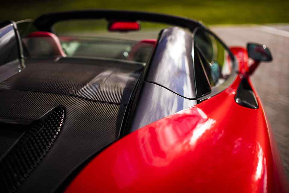 Give that special someone a one-off McLaren 570S this Valentine's day