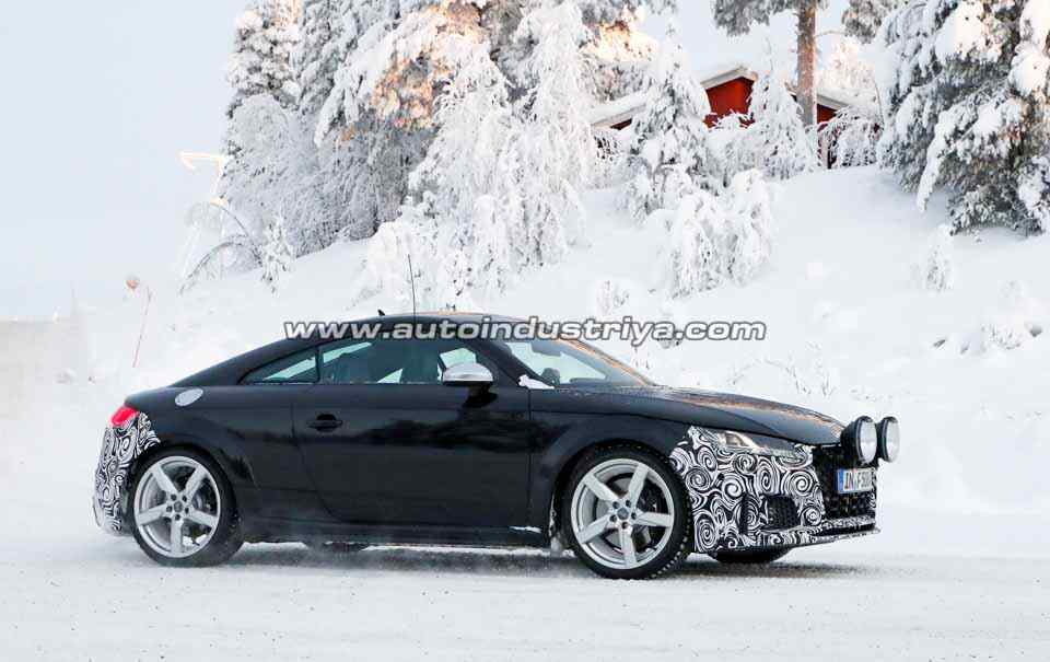 Spied Audi TT S