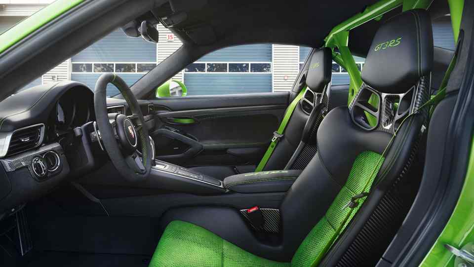 Track Ready: Meet the lighter, faster Porsche 911 GT3 RS