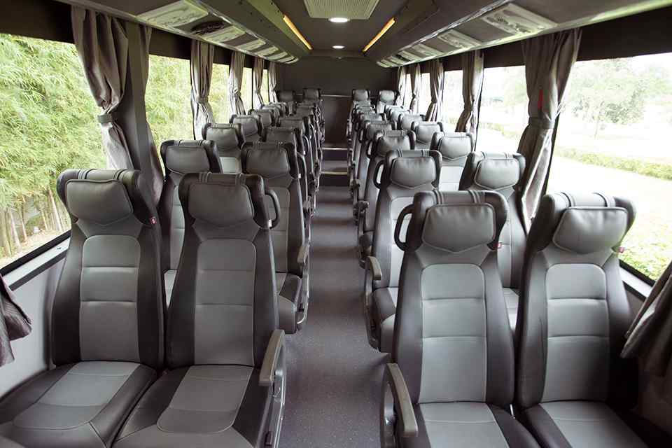 Mercedes-Benz OF 917 Midi Bus launched in the Philippines