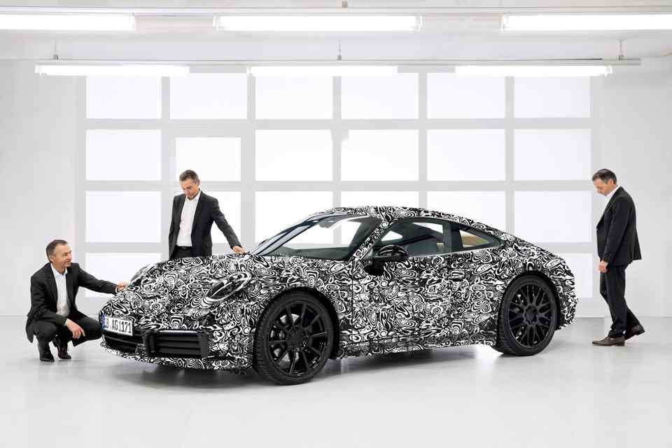Spied: The manual lives on in next-gen Porsche 911