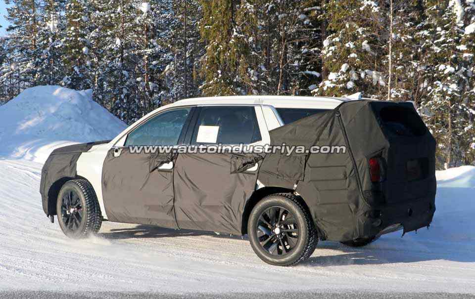 Spied: An even larger Hyundai crossover will soon be upon us