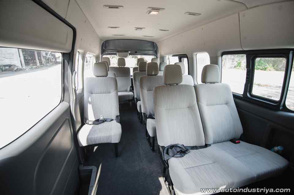 2018 Nissan Urvan Premium A/T 2018 Nissan Urvan Premium A/T