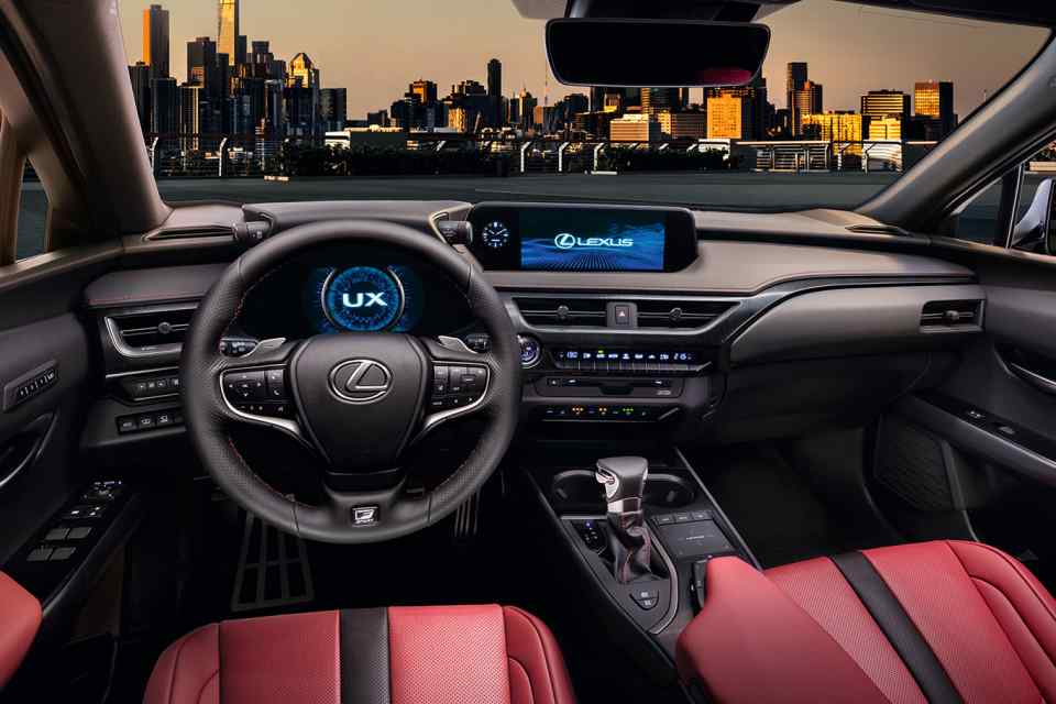 Geneva 2018: Stylish, high-tech Lexus UX makes world premiere