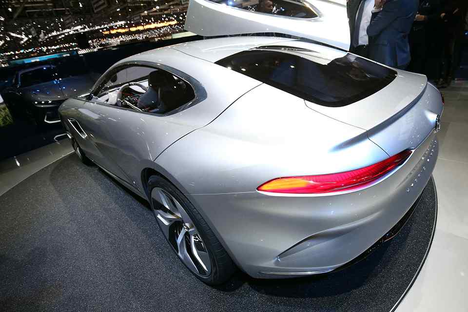 Geneva 2018: Pininfarina takes to the floor with the HK GT EV