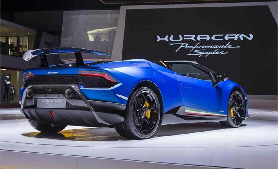 Geneva 2018: Lamborghini Huracan Performante now comes in drop-top form