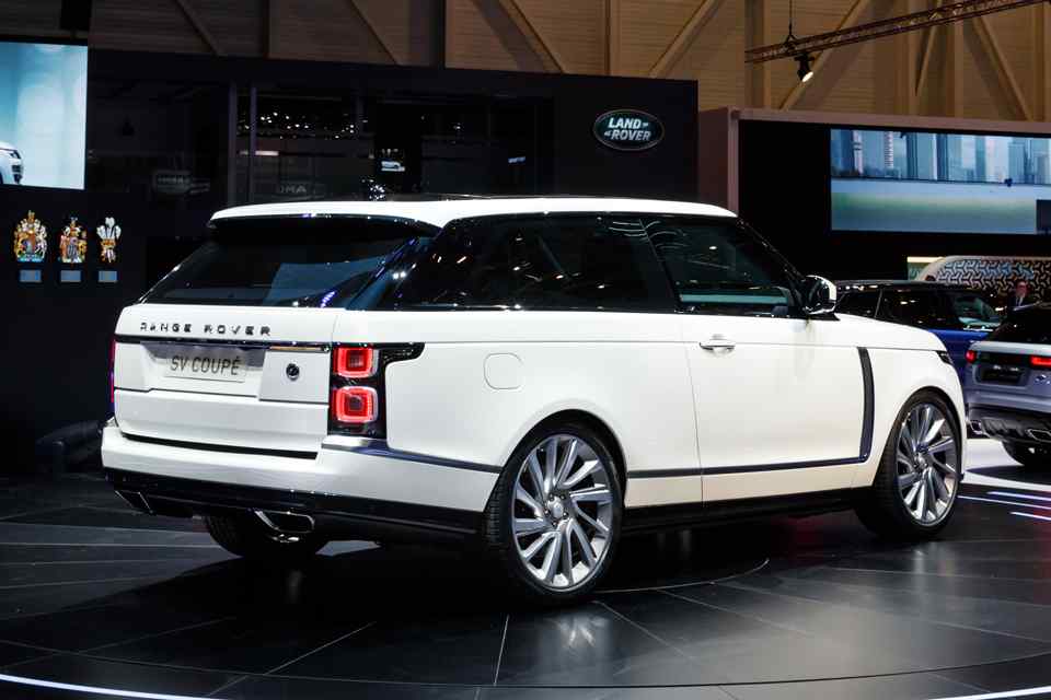 Geneva 2018: Land Rover revives the classic three-door Range Rover