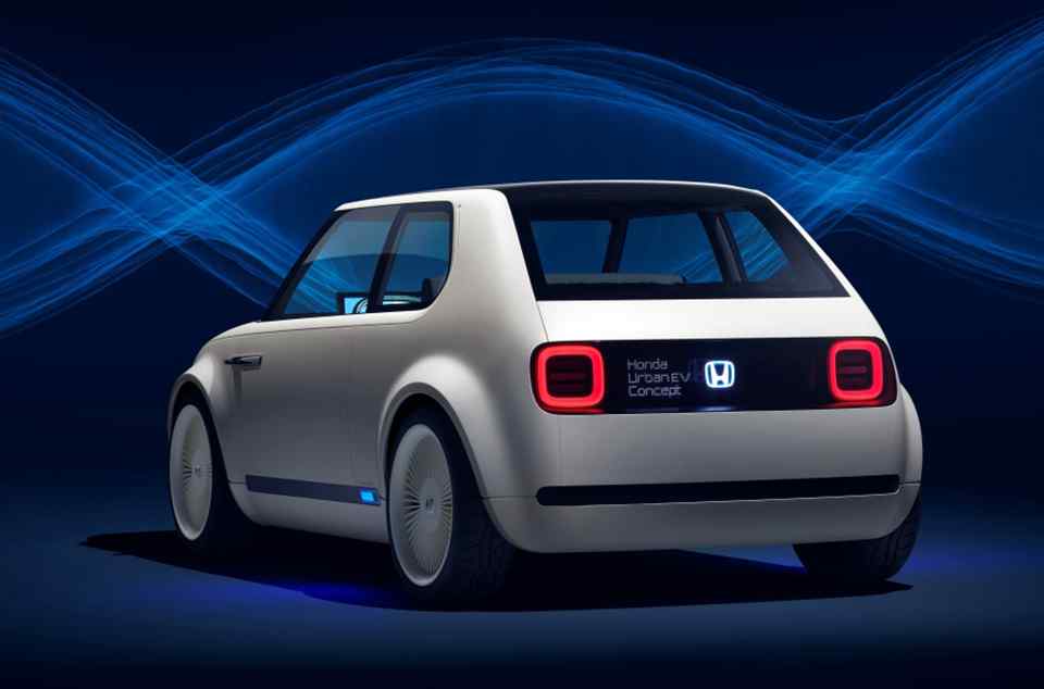 Geneva 2018: Honda greenlights Urban EV for production