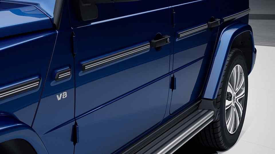 Mercedes-Benz G-Class gets shiny in new Stainless Steel trim pack