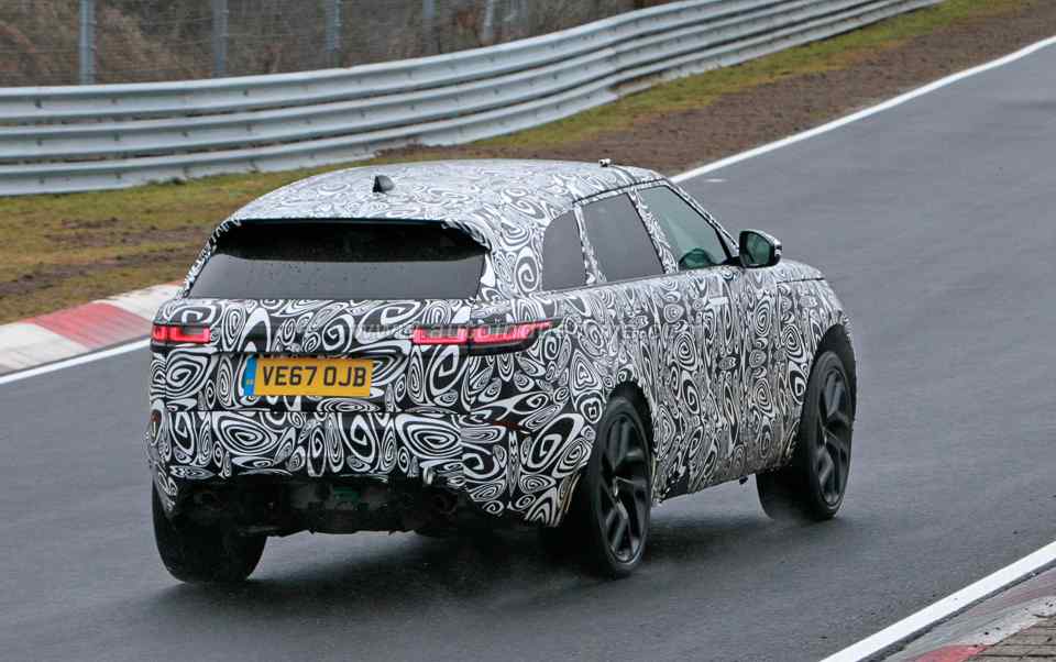 Spied: Range Rover Velar SVR
