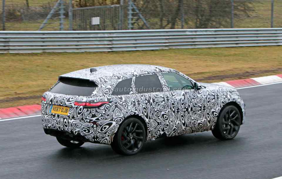 Spied: Range Rover Velar SVR