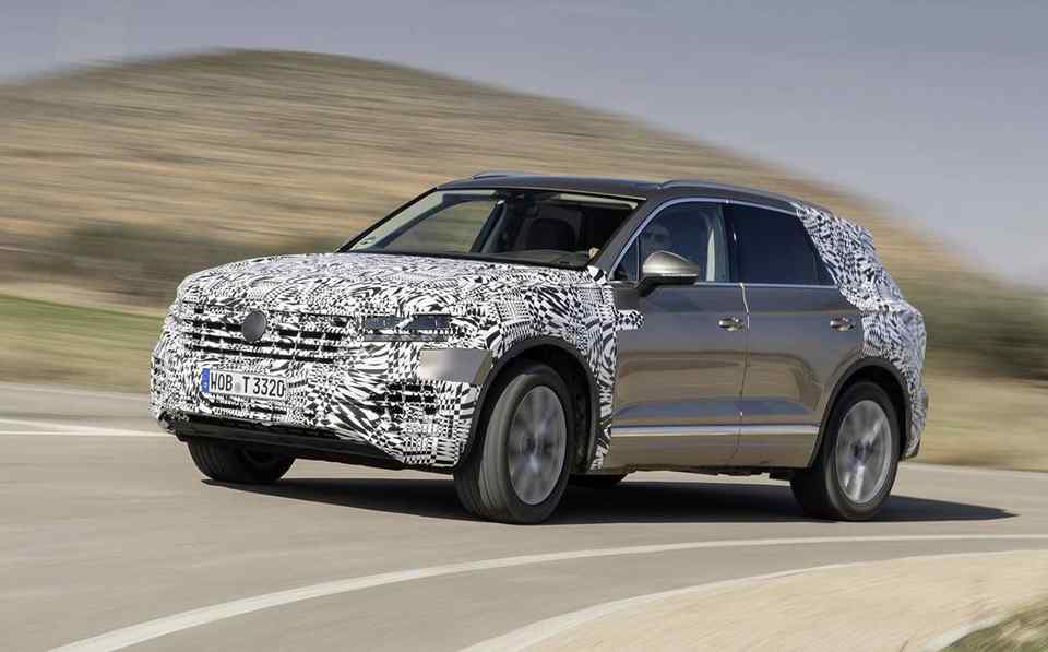 Volkswagen offers a glimpse of 2019 Touareg China debut