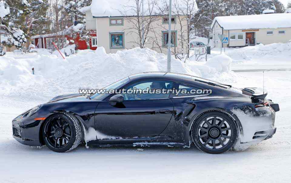 Spied: Porsche 911 992 GT3
