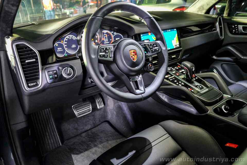 On and off the road: 2018 Porsche Cayenne