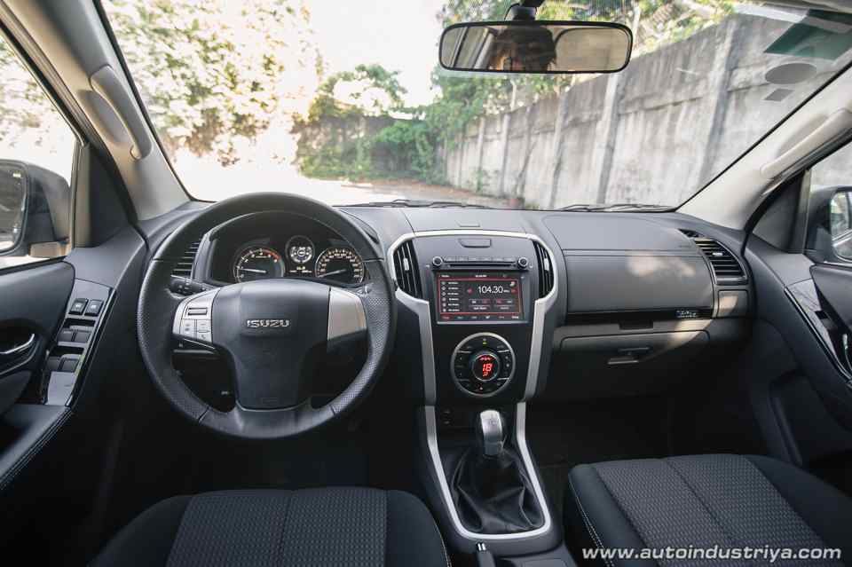 Isuzu mu-X 1.9 First Drive