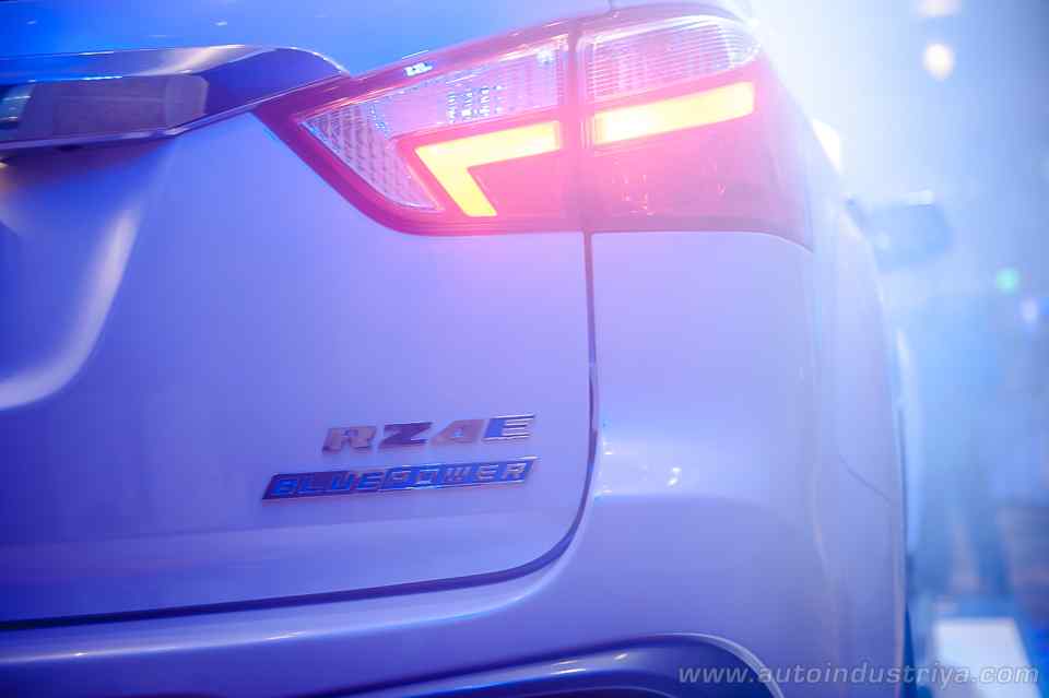 Say hello to the 1.9-liter Blue Power Isuzu mu-X