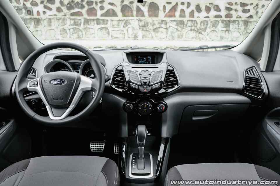 2017 Ford EcoSport Trend Black Edition A/T