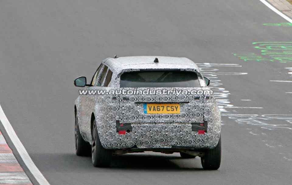 Spied: Land Rover Evoque
