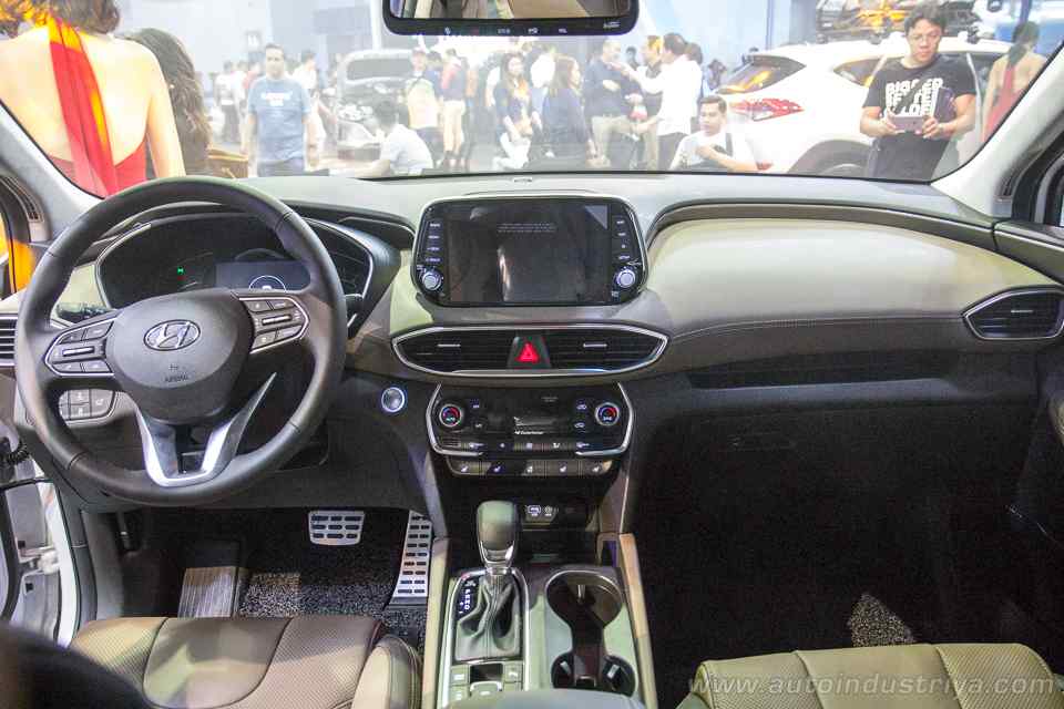 MIAS 2018: All-new Hyundai Santa Fe is ready to become another hot seller