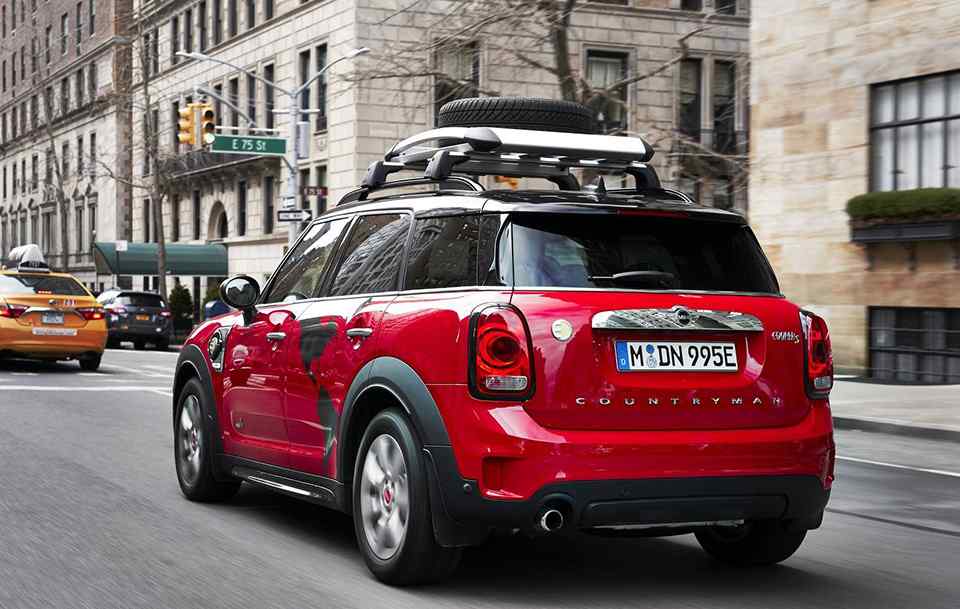 New York 2018: Hybrid Mini Countryman ready for Panamerican adventure