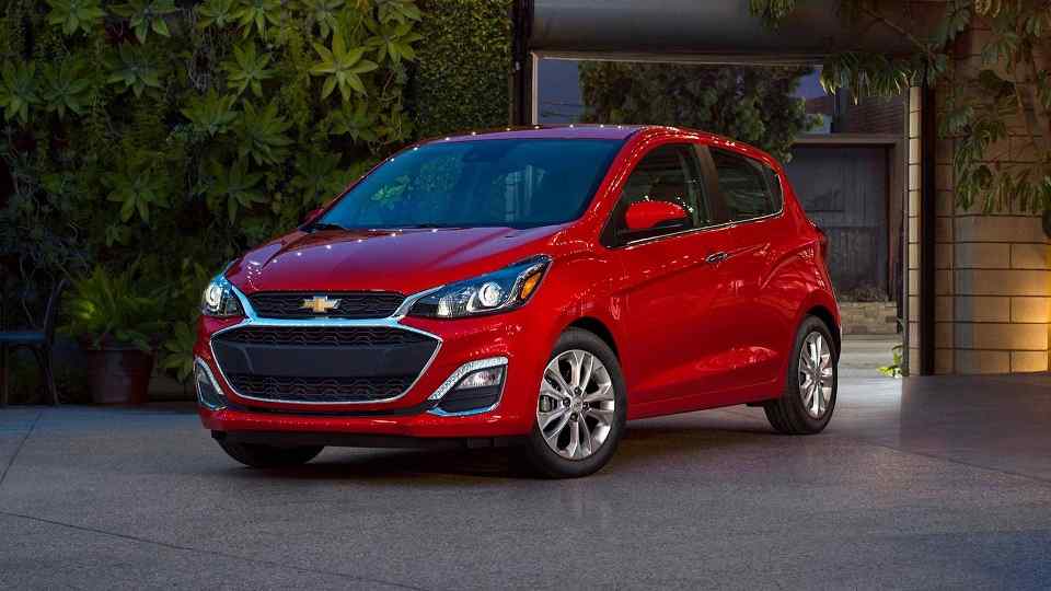 2019 Chevrolet Cruze gets a sportier look in latest refresh