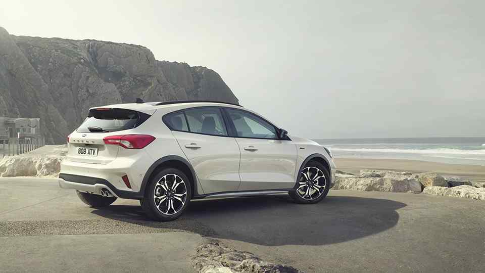 Ford Focus makes global debut