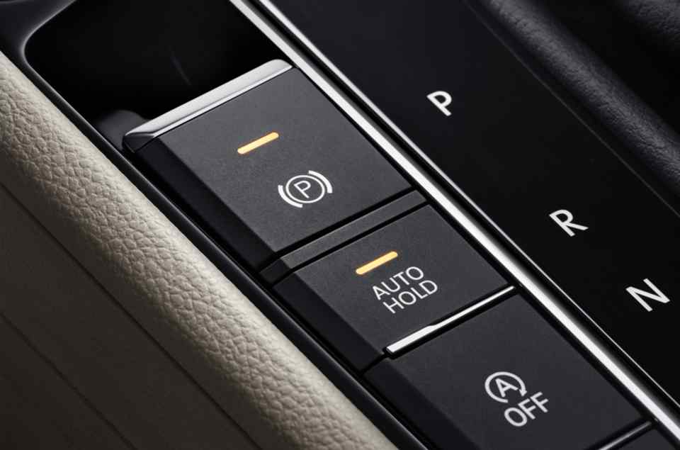 Volkswagen Lavida Plus