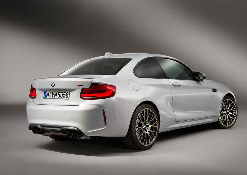 Lighter, more powerful BMW M2 CS goes official
