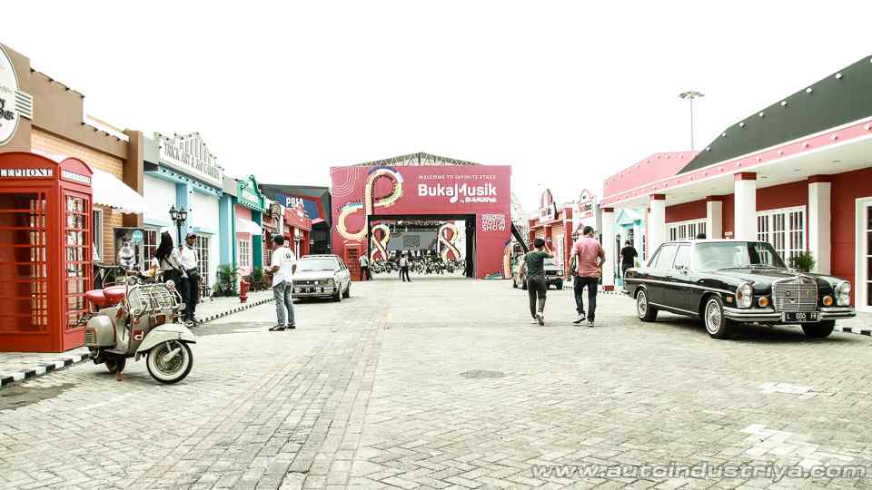 2018 Indonesian International Motor Show opened by President Joko Widodo