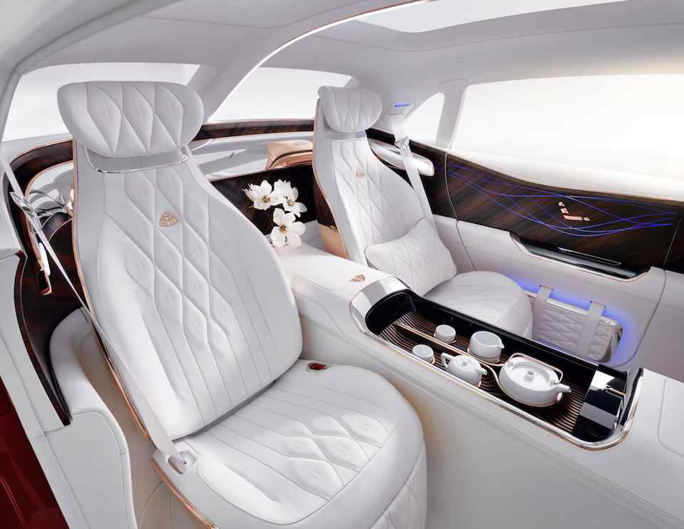 Maybach Vision Ultimate Luxury breaks cover in China