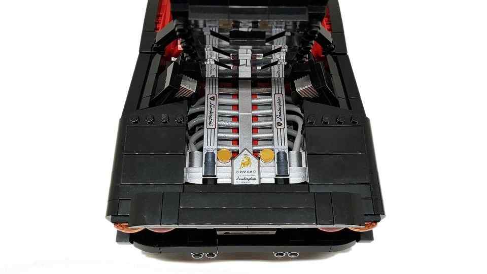 Help make this Lamborghini Diablo Lego Build a reality