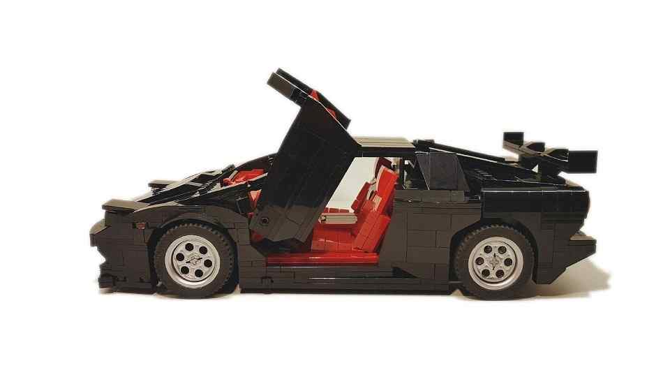 Help make this Lamborghini Diablo Lego Build a reality