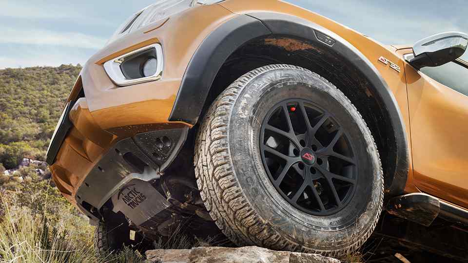 Arctic Trucks-built Nissan Navara Off-Roader AT32 launched