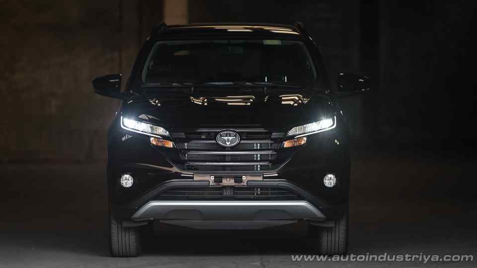 First Look: 2018 Toyota Rush 1.5G First Look: 2018 Toyota Rush 1.5G