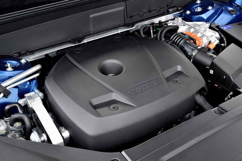 Family first: Lotus could ditch Toyota engines for Volvo