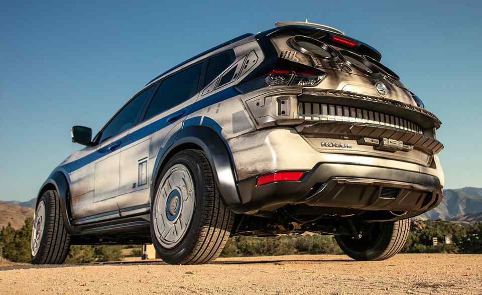 Nissan releases a Millennium Falcon-inspired Rogue