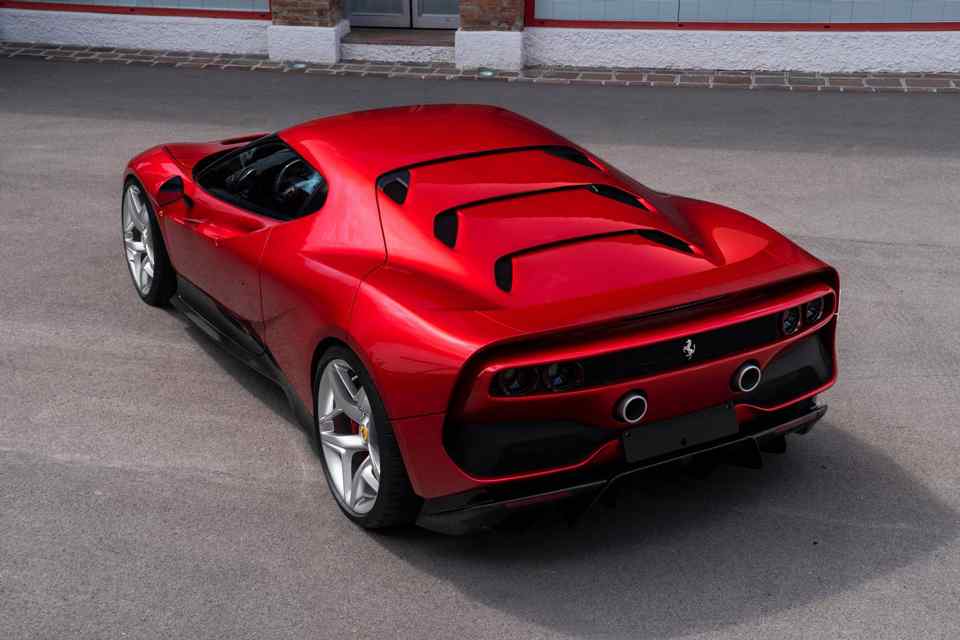Ferrari pays homage to F40 with one-off SP38
