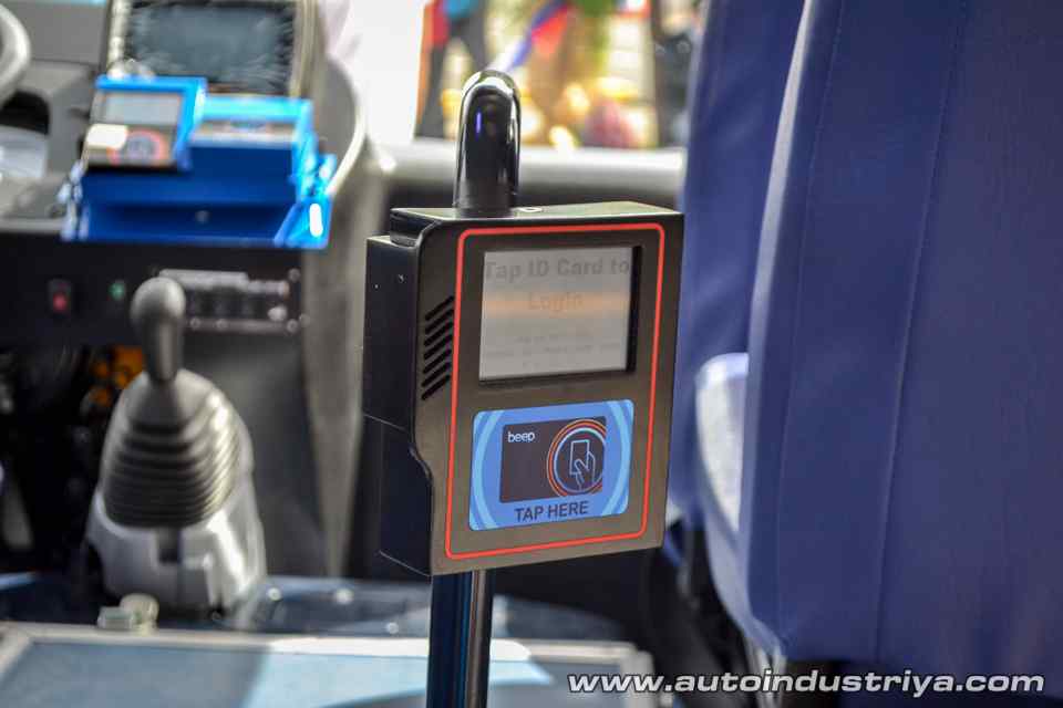 Isuzu turns over first batch of modern PUVs to Senate