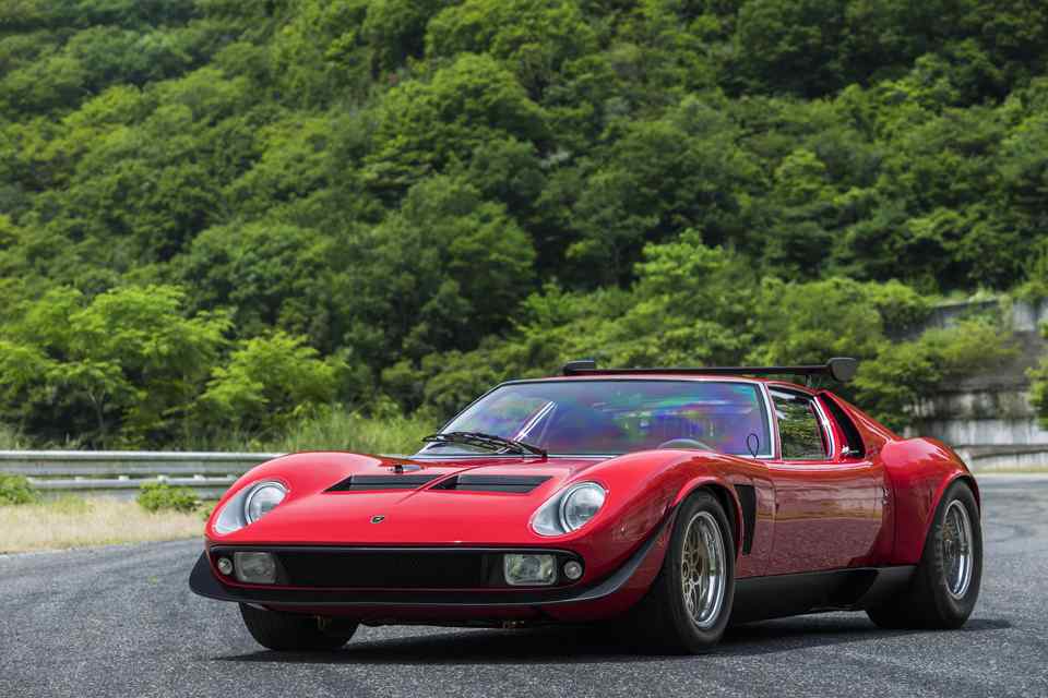 Lamborghini fully restores the only Miura SVR in existence
