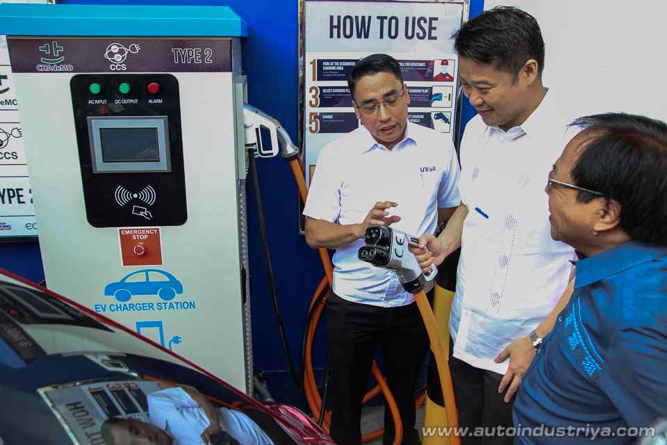 Unioil opens 2nd electric vehicle charging station at EDSA Guadalupe