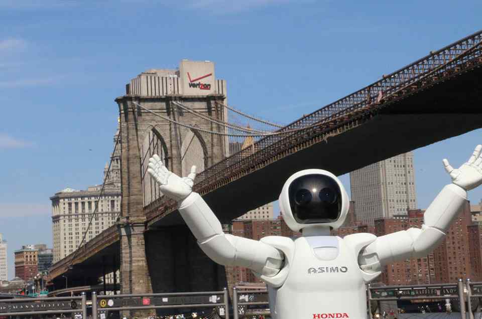 Honda waves sayonara to Asimo