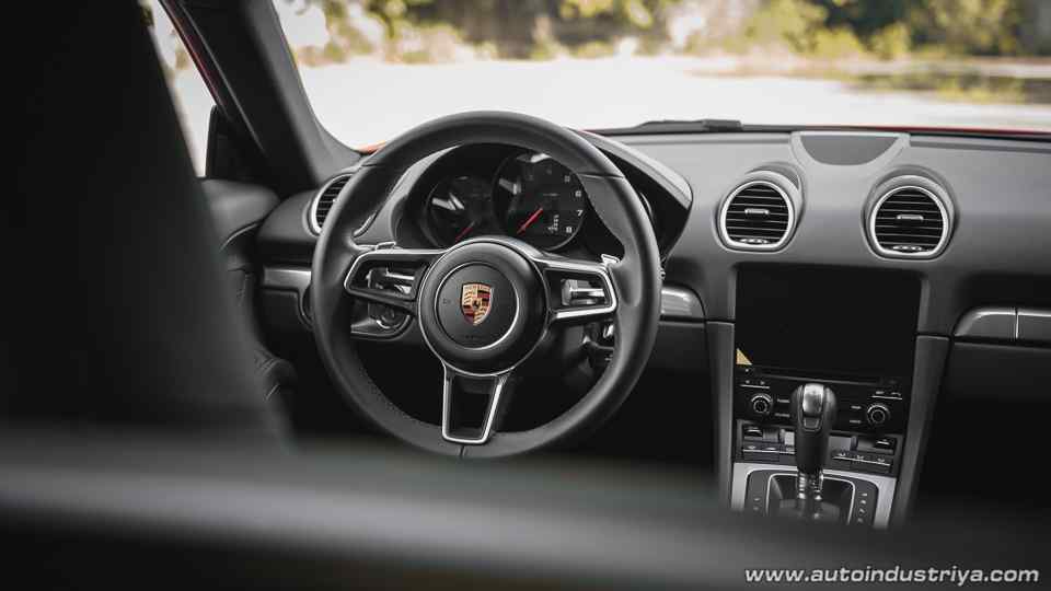 2017 Porsche 718 Cayman 2.0 Turbo