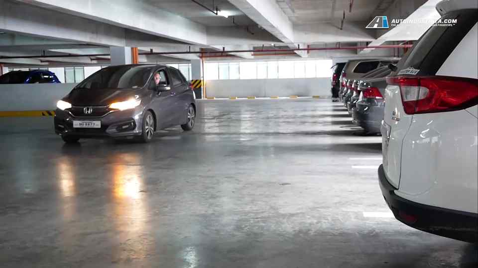 Parking etiquette: Park it like a pro