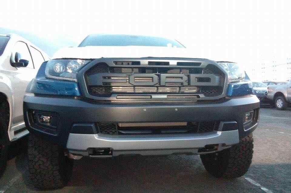 Ford Ranger Raptor LHD