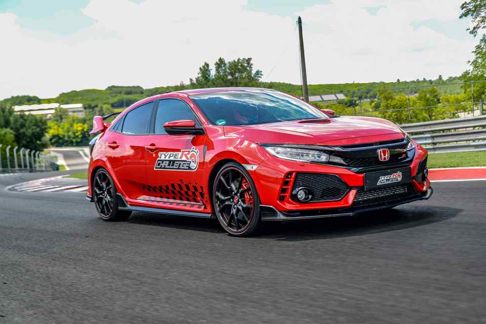 Honda completes Civic Type R's final lap record challenge