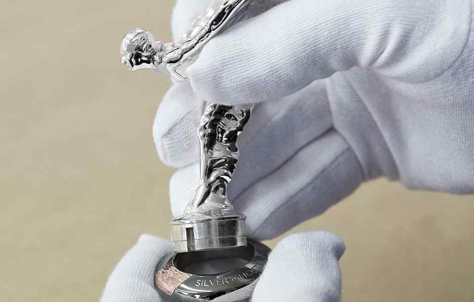 Rolls Royce Silver Ghost amps up luxury and exclusivity