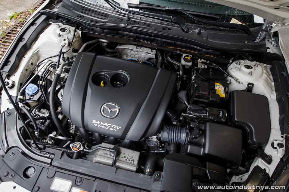 2018 Mazda3 2.0R SkyActiv-G 4-door