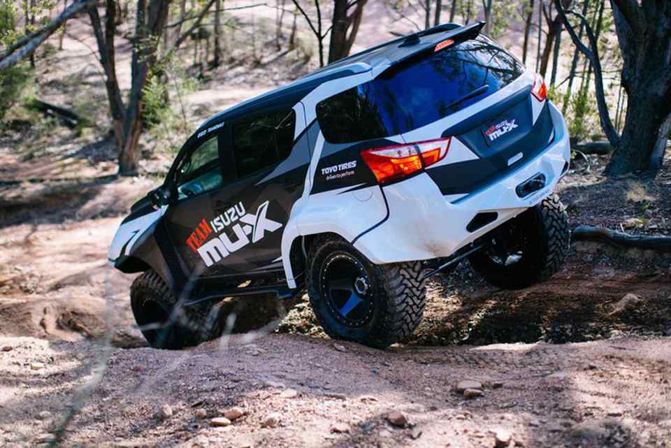 Take off-roading to the extreme with Isuzu D-Max, Mu-X Concept X