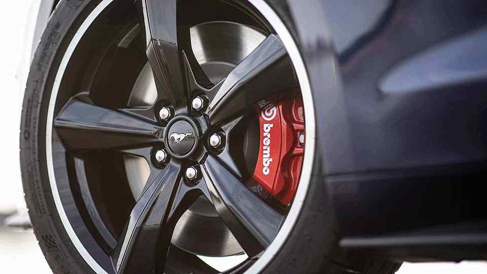 Ford raffling off Kona Blue Bullitt Mustang for Juvenile Diabetes research