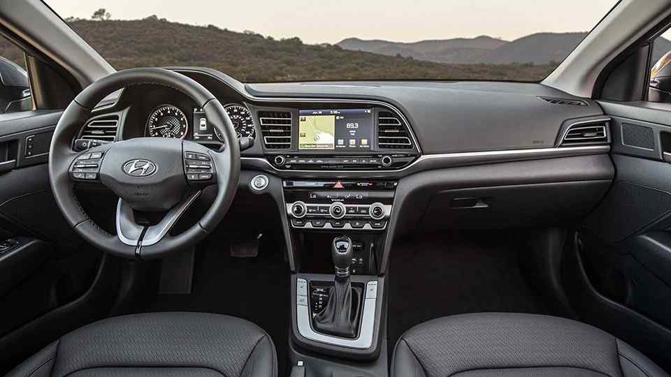 2019 Hyundai Elantra 
